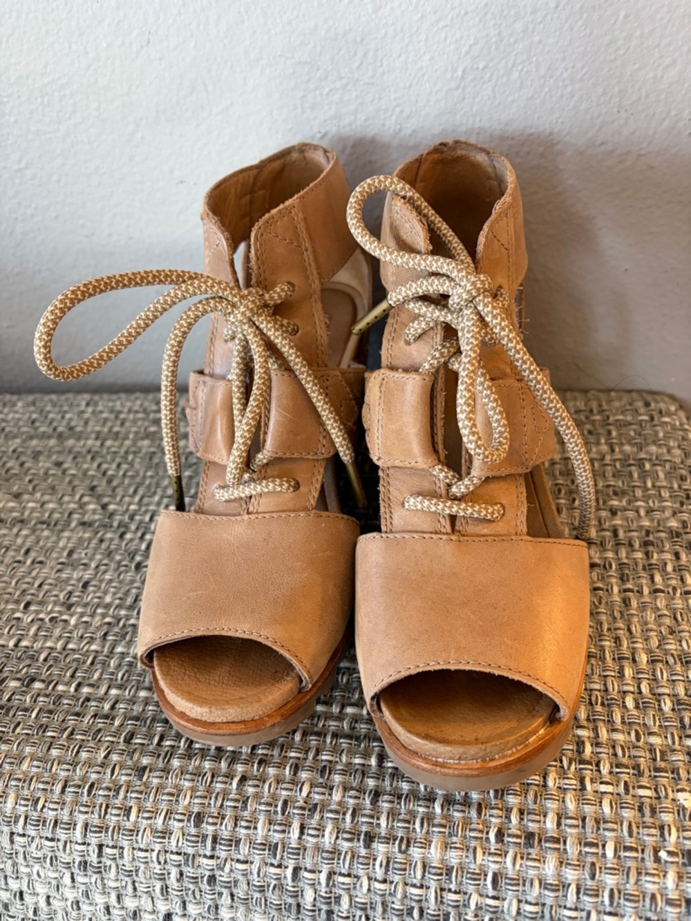 Sorel Joanie Sandals open toe wedges in tan
